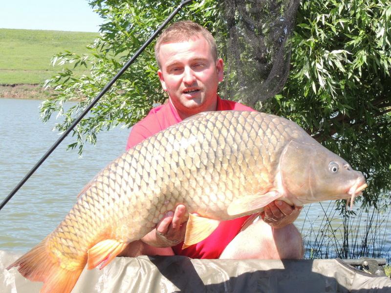TROPHY CARP OF PRINTERS - pescuit-crap-snz-planet-sulimanu-captura-4.jpg